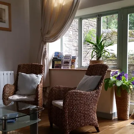 Art Tatil Evi Alston